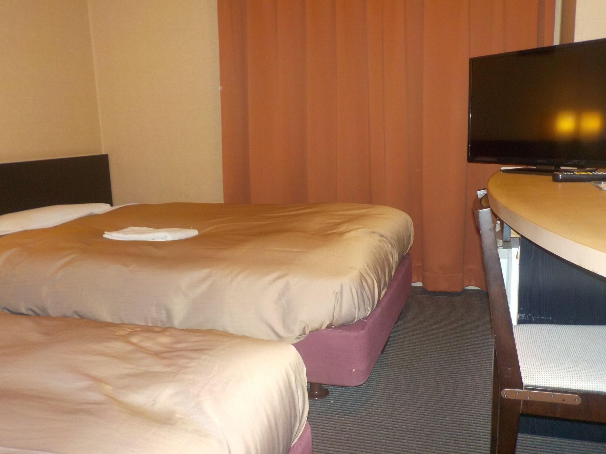Hotel Crown Hills Kokura Kitakyushu Bagian luar foto