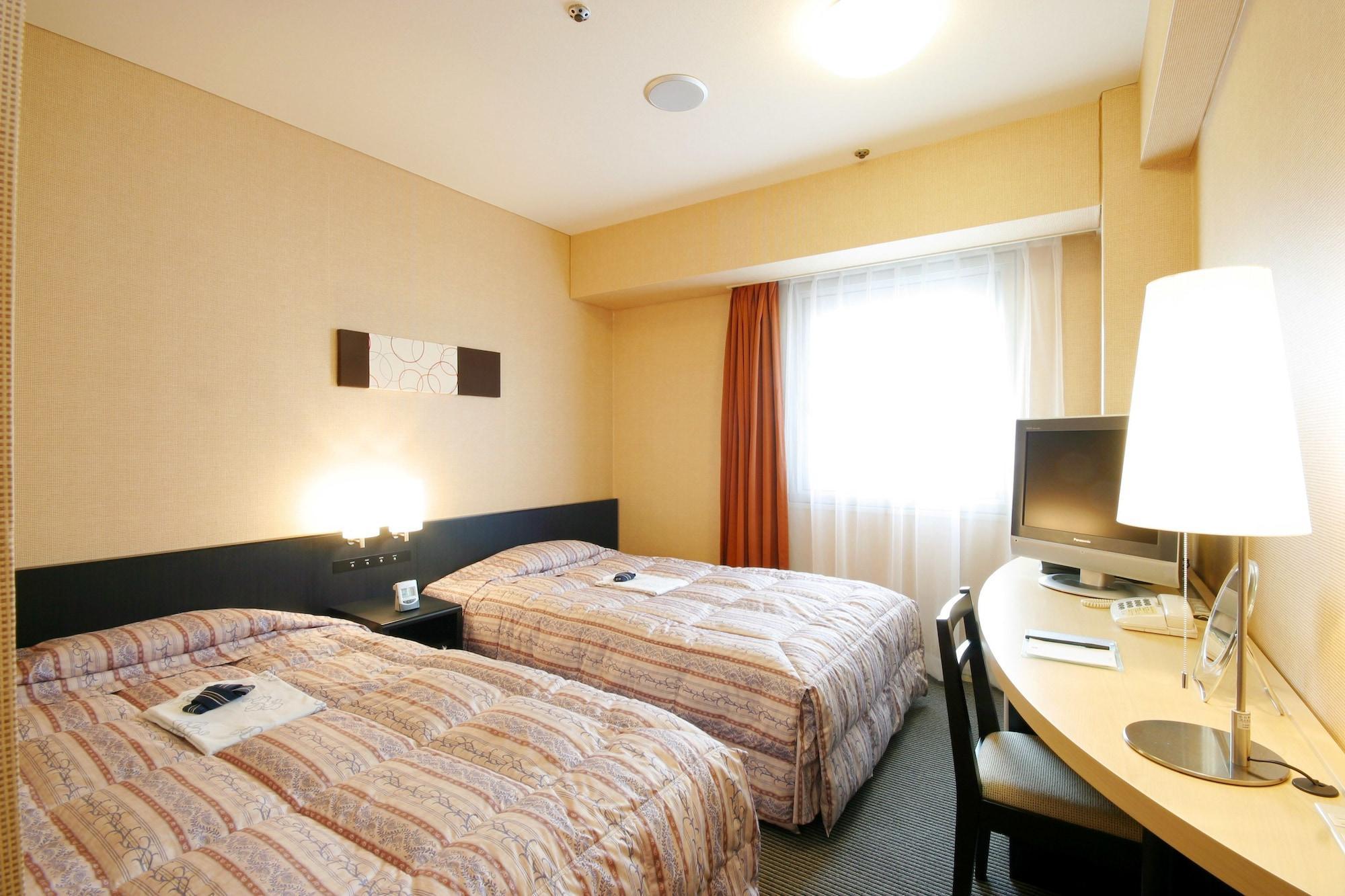 Hotel Crown Hills Kokura Kitakyushu Bagian luar foto
