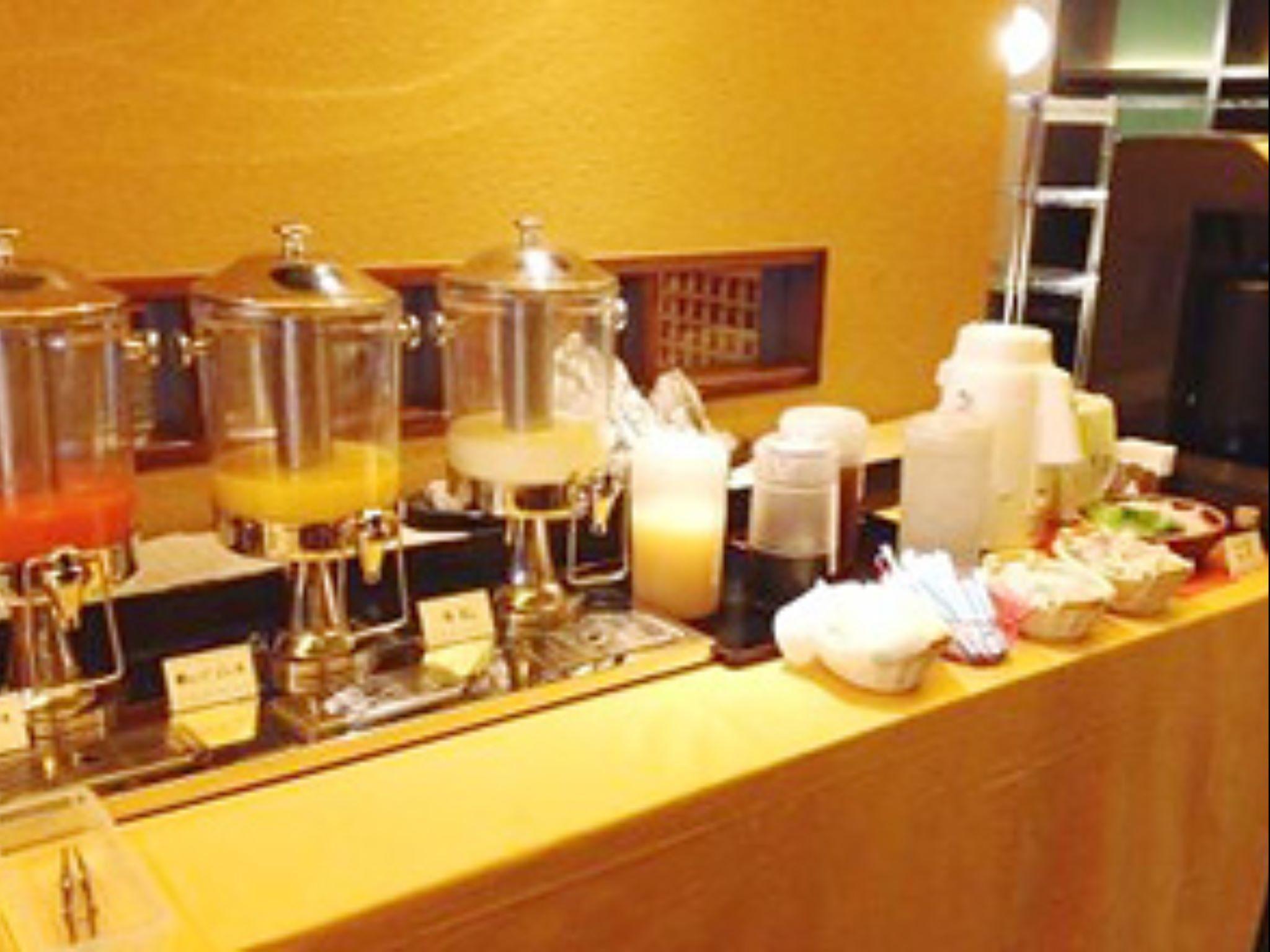 Hotel Crown Hills Kokura Kitakyushu Bagian luar foto