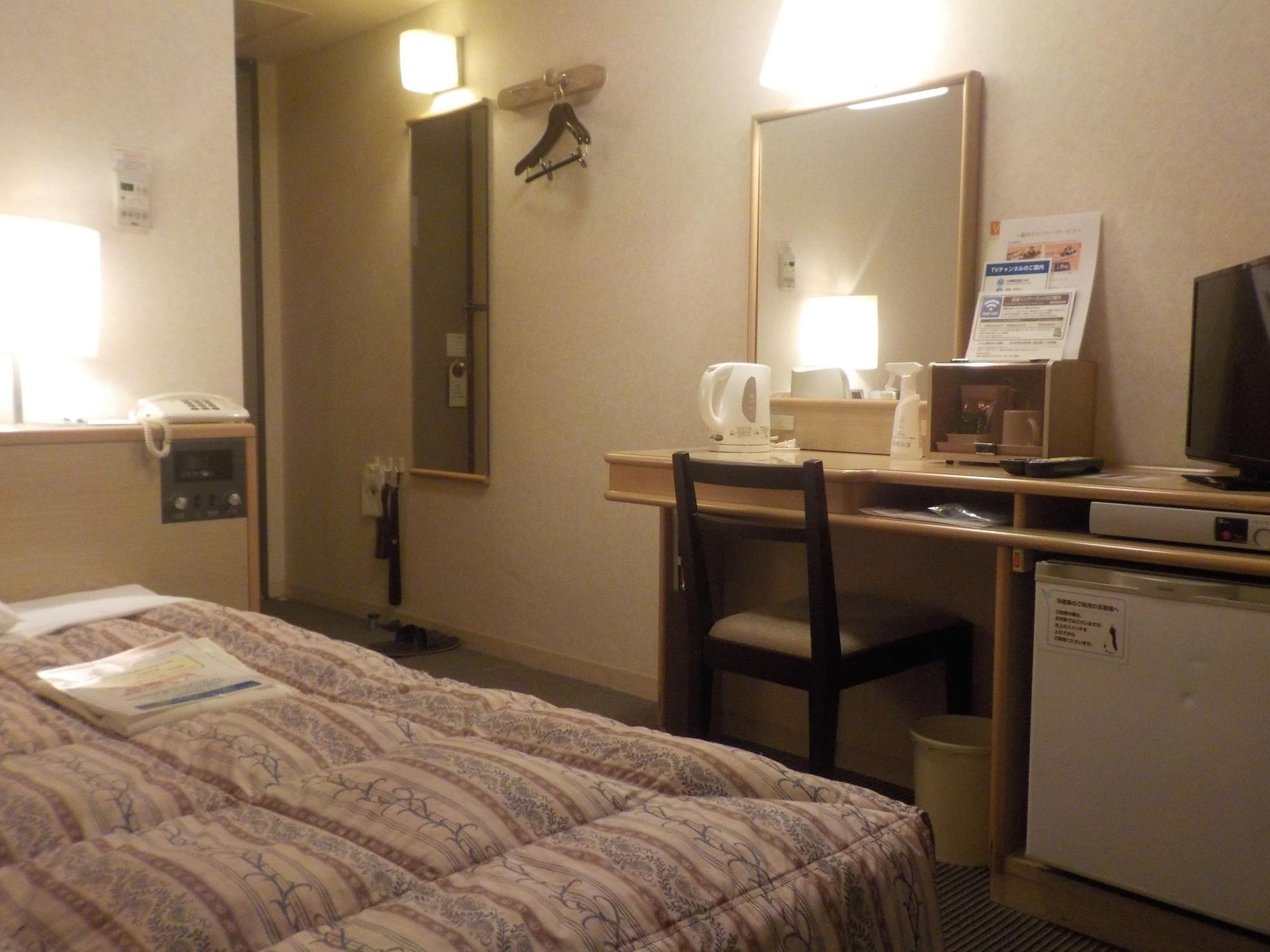 Hotel Crown Hills Kokura Kitakyushu Bagian luar foto