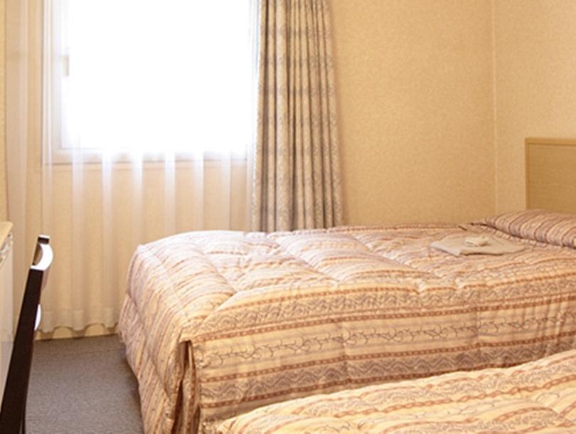 Hotel Crown Hills Kokura Kitakyushu Bagian luar foto