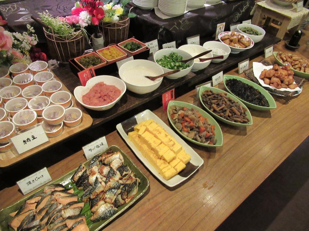 Hotel Crown Hills Kokura Kitakyushu Bagian luar foto